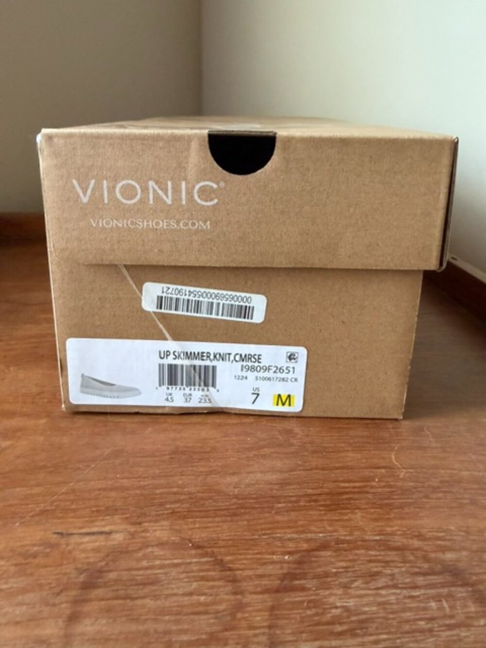 Vionic Skimmer Flat - Picture 12 of 12